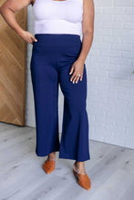 Load image into Gallery viewer, Magic Wide Leg Crop Pants in Navy
