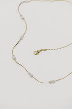 Load image into Gallery viewer, Making An Effort Delicate Beaded Necklace
