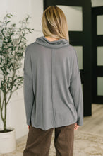 Load image into Gallery viewer, Metro Flow Center Seam Turtleneck
