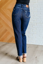 Load image into Gallery viewer, Montana High Rise Rigid Magic Distressed Straight Jeans
