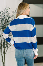 Load image into Gallery viewer, Oceanfront Stroll Button Henley
