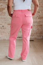 Load image into Gallery viewer, Peggy High Rise Cargo Straight Jeans in Pink
