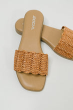 Load image into Gallery viewer, Screen Woven Square Toe Sandal
