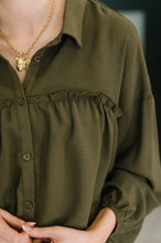 Load image into Gallery viewer, She&#39;s Got A Way Button Down Blouse
