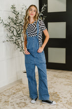 Load image into Gallery viewer, PREORDER: Sheer Checkered Layering Short Sleeve Top
