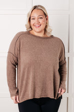 Load image into Gallery viewer, Simply Basic Ribbed Hacci Sweater in Mocha
