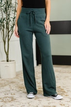 Load image into Gallery viewer, Slow Mornings High Waisted Sweats in Jungle Green
