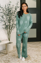 Load image into Gallery viewer, Snowflake Sniffles Pajama Set in Hunter Green
