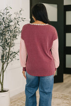 Load image into Gallery viewer, Spotted &amp; Blocked Color Block Henley Top
