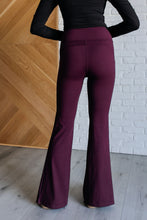 Load image into Gallery viewer, Stamina Stride Flare Leggings in Cassis
