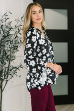 Load image into Gallery viewer, Time and Time Again Floral Blouse
