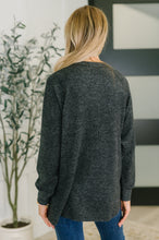 Load image into Gallery viewer, Urban Flux Scooped Hi-Low Long Pullover in Black
