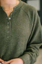 Load image into Gallery viewer, Urban Flux Scooped Hi-Low Long Pullover in Olive
