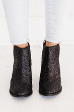 Load image into Gallery viewer, Fiera Booties in Black
