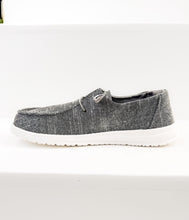 Load image into Gallery viewer, Maco Sneaker in Charcoal

