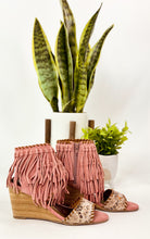 Load image into Gallery viewer, True Fringe Wedge in Blush
