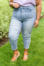 Load image into Gallery viewer, A-Game Mom Fit Jeans
