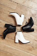 Load image into Gallery viewer, Amari Ankle Boots in White
