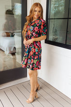 Load image into Gallery viewer, Be Someone Floral Dress
