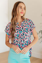 Load image into Gallery viewer, Lizzy Cap Sleeve Top in Navy and Hot Pink Floral
