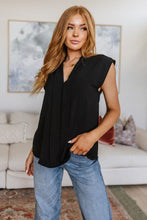 Load image into Gallery viewer, Elevate Everyday Blouse in Black
