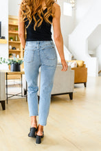 Load image into Gallery viewer, Florence High Waist Destroyed Boyfriend Jeans
