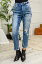 Load image into Gallery viewer, Harley Distressed Ankle Hem Jeans
