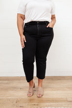 Load image into Gallery viewer, High Waist Mom Fit Jeans In Black
