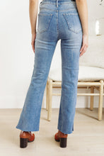 Load image into Gallery viewer, Jody Slim Flare Side Slit Jeans
