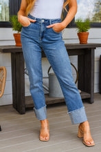 Load image into Gallery viewer, Jones High Rise Cuffed Straight Jeans
