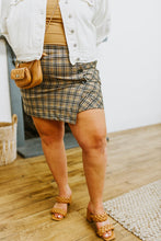 Load image into Gallery viewer, Late To Class Plaid Mini Skort
