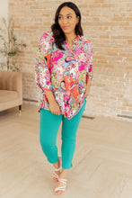 Load image into Gallery viewer, Lizzy Top in Pink Paisley Mix Print
