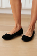 Load image into Gallery viewer, On Your Toes Ballet Flats in Black
